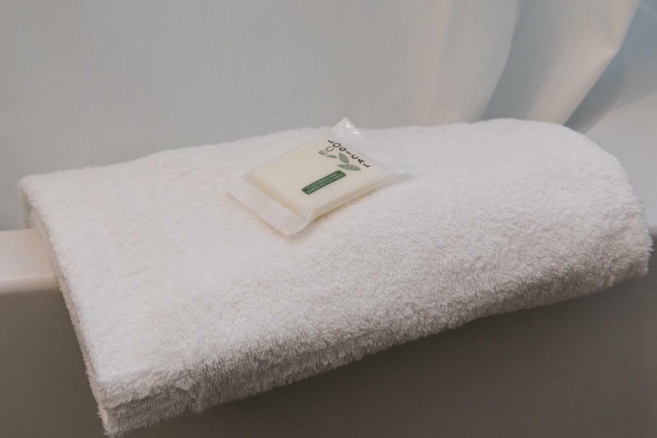 Days Inn By Wyndham 100 Mile House Ngoại thất bức ảnh